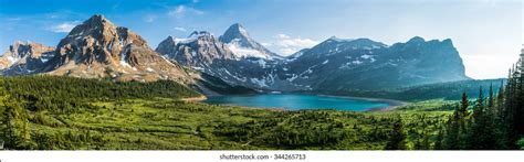 1,301,625 Panoramic Mountain Landscape Images, Stock Photos & Vectors ...