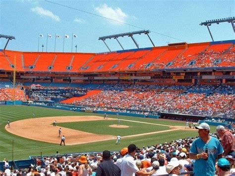 Joe Robbie Stadium Miami Gardens, FL | Baseball park, Baseball stadium ...