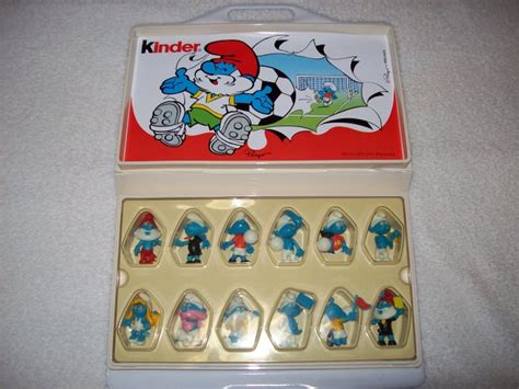 Complete Smurfs Set From Kinder Surprise Catawiki