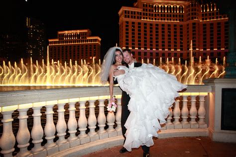 Scenic Weddings in Las Vegas: Add Las Vegas Strip Photography to ANY ...