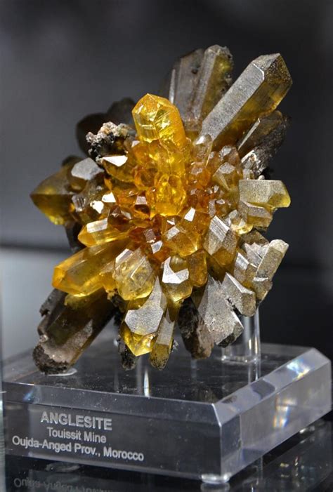 Joias6 Anglesite Origin Oujda Morocco Minerals Crystals Rocks