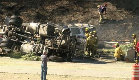 Lanes Reopen After 9 Vehicle Pileup Injured 5 On Hwy 58 Kget 17