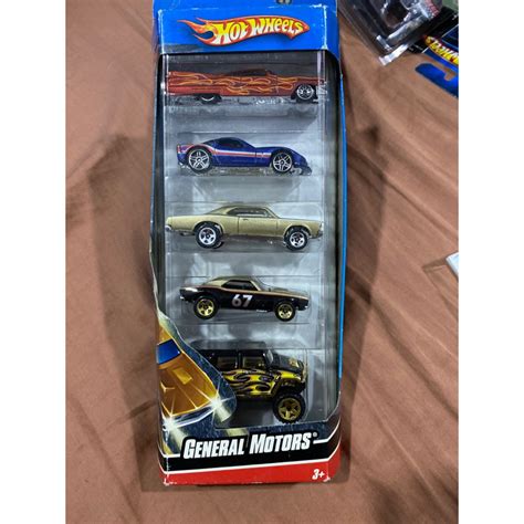 Hot Wheels 5 Gift Pack General Motors Custom Cadillac C6 Corvette 67 Pontiac GTO 67 Camaro