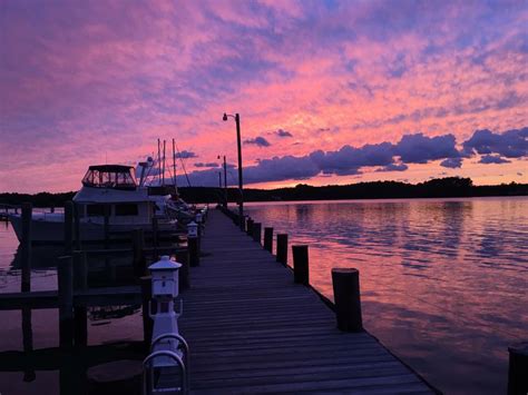 Dock And Dine In Dorchester Waterfront Restaurants With Marinas