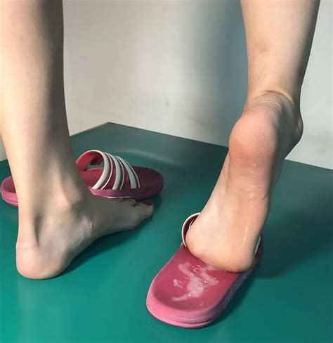 Crush Fetish Nude Pics XHamster