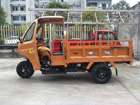 Q S Semi Cabin Cargo Tricycle With Powerful Engine Of Cc Chongqing