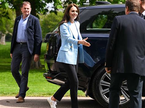 Kate Middleton Just Re Wore Veja Esplar Sneakers