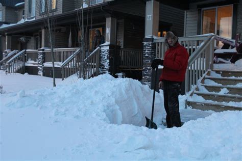 Gallery Snow Covered Roads Cause Problems For Calgary Drivers