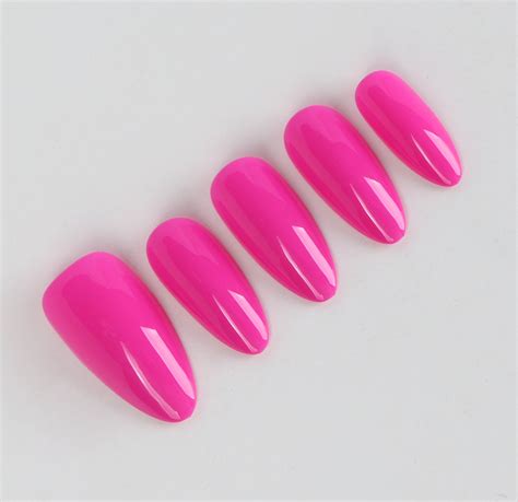 Fluorescent Rose Red Almond Press On Nails Shiny Or Matte Senboma