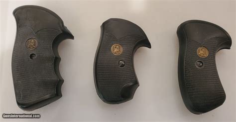 Pachmayr Presentation Grips For S W K And J Frame Revolvers