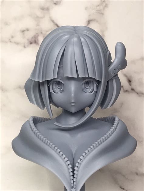 フィギュアは骨格から作られている？ 美少女フィギュアを骨格から作った作品がウソだけどリアル（12 ページ） ねとらぼ