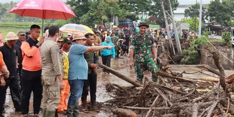 Banjir Dan Longsor Di Bali Renggut Korban Jiwa Kerugian Capai Rp