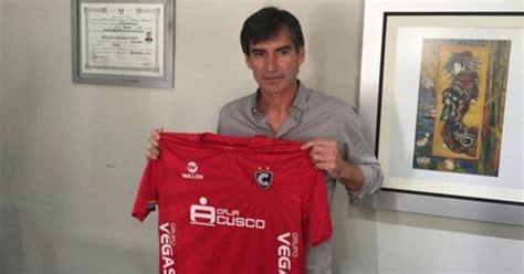 Cienciano Anunció La Renovación De Óscar Ibáñez Como Director Técnico