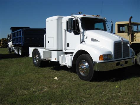 1999 Kenworth T300 Flatbed Truck