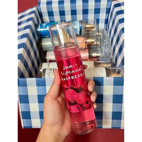 Bath Body Works SUN RIPENED RASPBERRY Fine Fragrance Mist 236ml ของ