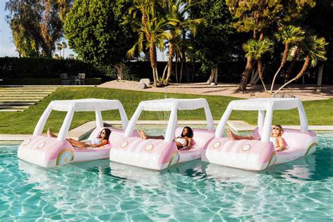 Summer Fun Get The Malibu Barbie Pool Float