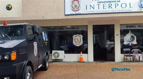 En Paraguay Detienen A Tres Agentes De La Interpol Y Establecen Que