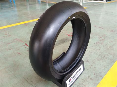 Prueba en KINGTYRE neumático SLICK - noticias - Tianjin Kingtyre Group ...