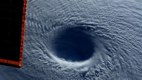 Wow Astronauts Capture Incredible Shots Of Pacific Typhoon