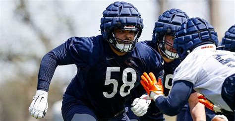 Chicago Bears OL coach gives update on Darnell Wright injury