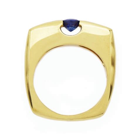 Fana Sapphire Diamond Gold Ring | Antique & Estate Jewelry | Designs in Gold