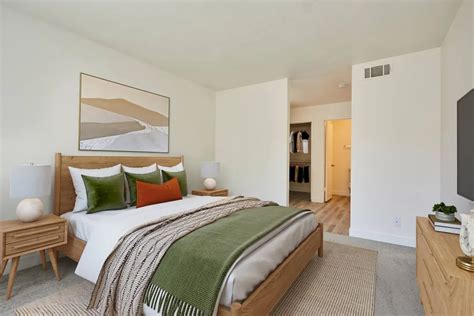 Diamond Park Apartments - Canyon Country, CA 91387