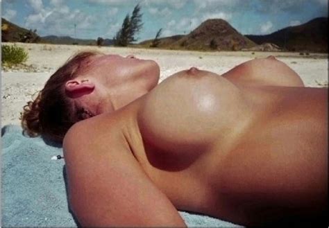 Shirley Bellmore Nude ShesFreaky