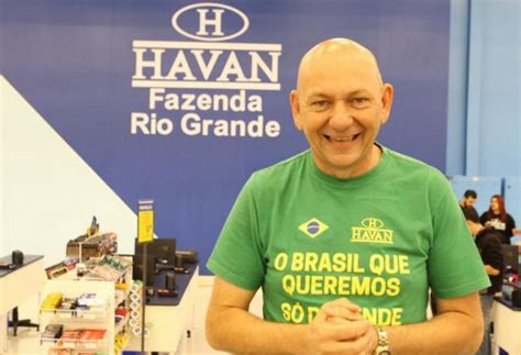 Quem É O Dono Da Havan - Luciano Hang, dono da Havan, está internado com covid-19 em São Paulo ...