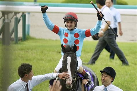 有馬記念を待たずにイクイノックスでほぼ決まり？年度代表馬は内定ムードもダート路線で難解極まるjra賞の行方 Gj