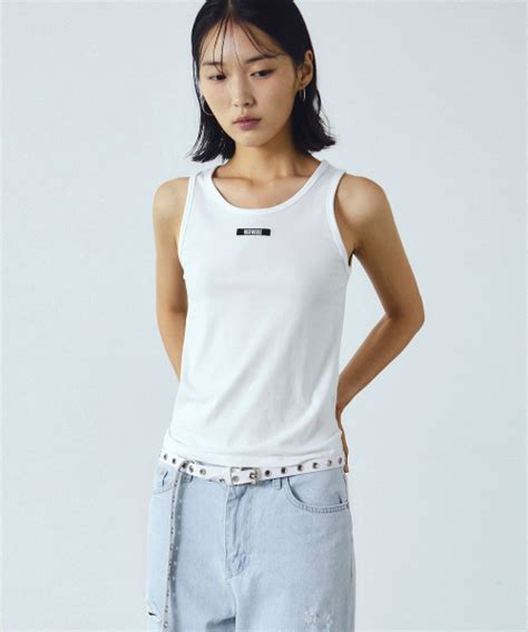 MUSINSA NICK NICOLE MINIMAL LABEL SLEEVELESS WHITE