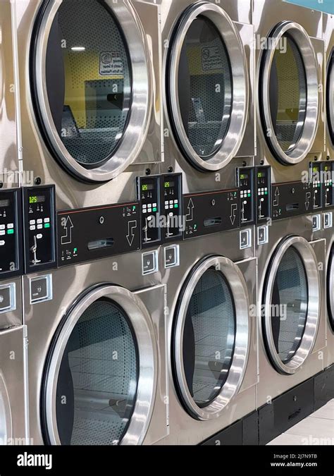 Laundromat Environment Hi Res Stock Photography And Images Alamy