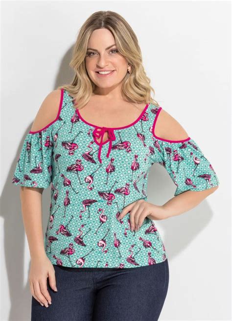 Blusa Flamingo Ombros Vazados Plus Size Quintess Quintess