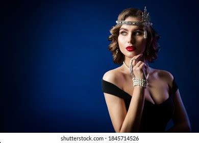 S Lady Images Stock Photos D Objects Vectors Shutterstock