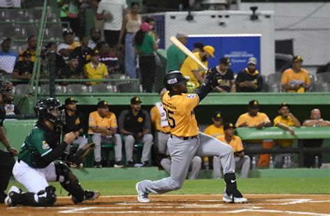 Alexander Canario responde con el bate y Águilas vencen a Estrellas