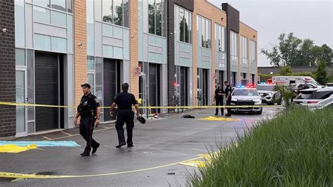 4 In Hospital After Targeted Mississauga Shooting Police Say Cbc News