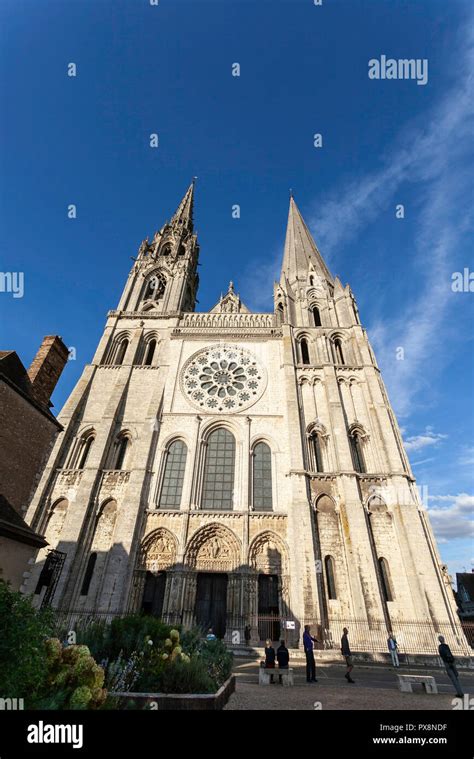 Chartres Cathedral Stained Glass Window Fotograf As E Im Genes De Alta