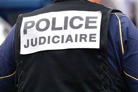 Drôme Une Attaque Au Couteau Fait Deux Morts à Romans Sur Isère