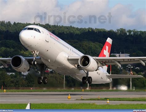 Airpics Net HB IJR Airbus A320 200 Swiss International Air Lines