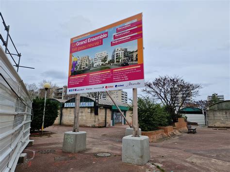 Une Pharmacie De Quartier Expropri E Alfortville C Est Un Immense