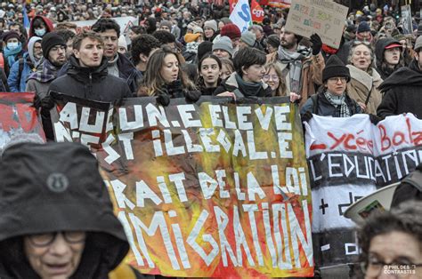 Aucun·e élève Nest étranger·e Des Lycées Et Facs Bloqués Contre La Loi Immigration