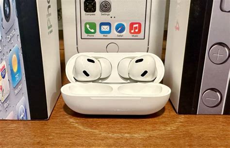 AirPods Pro 2 vs AirPods Pro 1 – the differences at a glance - Techzle