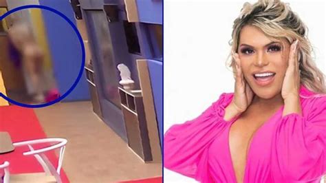 Wendy Guevara sorprendió a cientos de fans cuando apareció desnuda