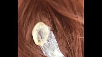 Novinha de 18 anos não aguentou e tirou a camisinha indo leite dentro SEX TOY XVIDEOS