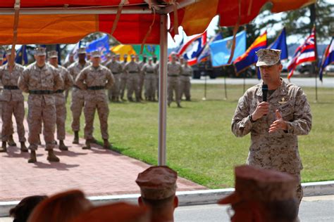 24th Meu Says Goodbye To Commander Welcomes Another 24th Marine