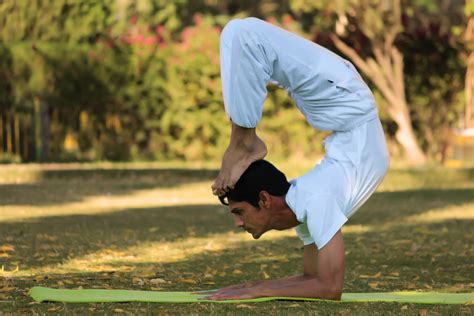 Does Weight Loss Yoga Really Work for Men?