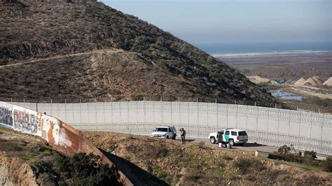 Gofundme Account Looks To Buy Ladders To Scale Trumps Border Wall