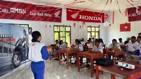 Gelar Edukasi Berkendara Tim Safety Riding Honda Sasar Pelajar Sma Dan