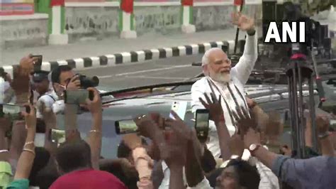 Ani On Twitter Tamil Nadu Prime Minister Narendra Modi Holds A Roadshow After Arriving In