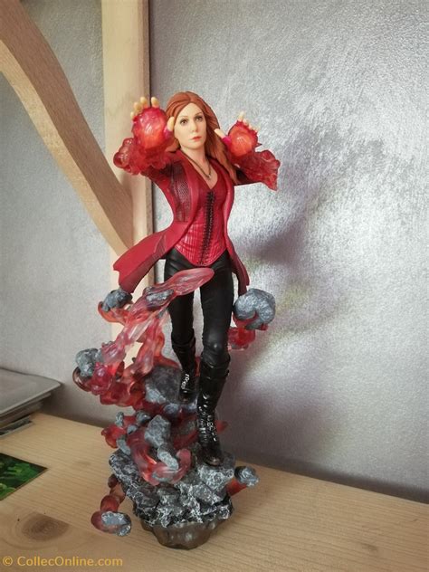 Scarlet Witch Wanda Maximoff Avengers Endgame Iron