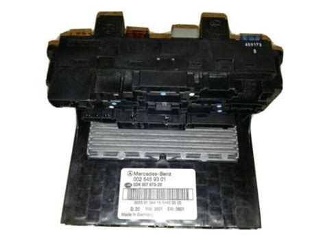 Mercedes Benz C Class W203 Front Sam Unit Fuse Box 0025459301 For Sale Online Ebay